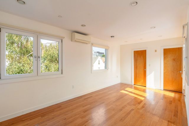 13 Clary Street 0, Cambridge, MA 02139