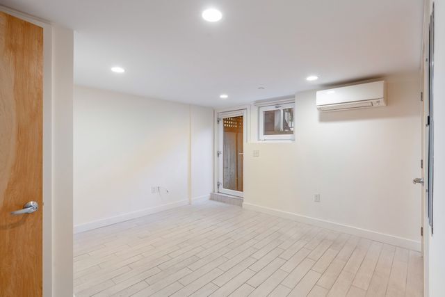 13 Clary Street 0, Cambridge, MA 02139