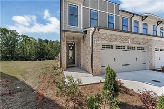 579 Collections Drive, Lawrenceville, GA 30043