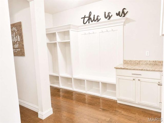 680 Savannah View Way, Chesterfield, MO 63017