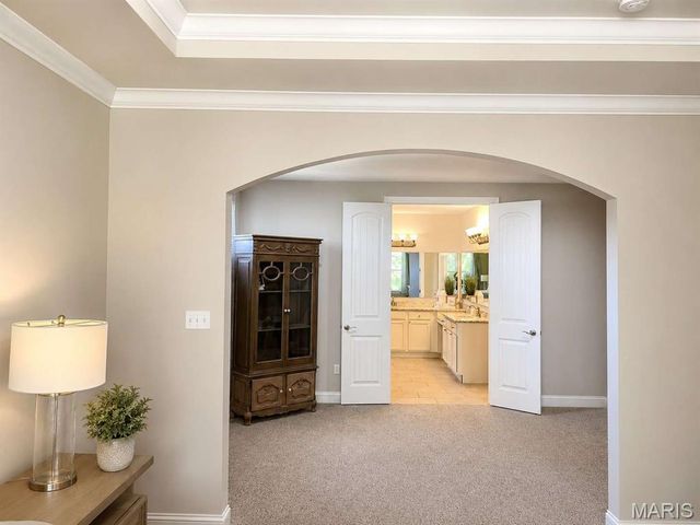 680 Savannah View Way, Chesterfield, MO 63017