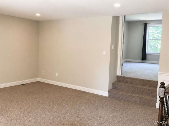 680 Savannah View Way, Chesterfield, MO 63017