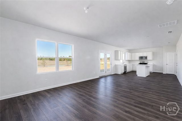 857 Longleaf Drive, Richmond Hill, GA 31324