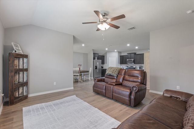 7313 Mayplace Drive, Mckinney, TX 75071