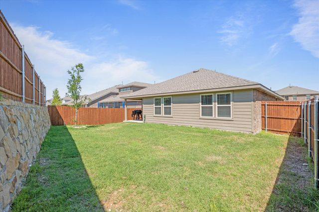 7313 Mayplace Drive, Mckinney, TX 75071