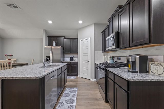 7313 Mayplace Drive, Mckinney, TX 75071