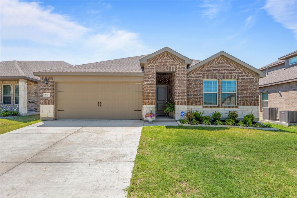 7313 Mayplace Drive, Mckinney, TX 75071