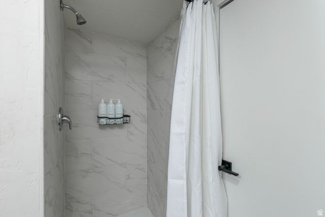 566 N 900 W, Salt Lake City, UT 84116