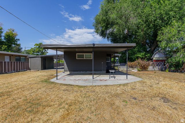 566 N 900 W, Salt Lake City, UT 84116