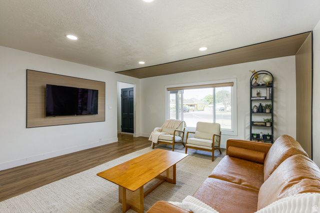 566 N 900 W, Salt Lake City, UT 84116