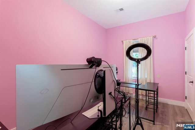 58 Park Avenue, East Orange, NJ 07017