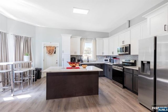 58 Park Avenue, East Orange, NJ 07017