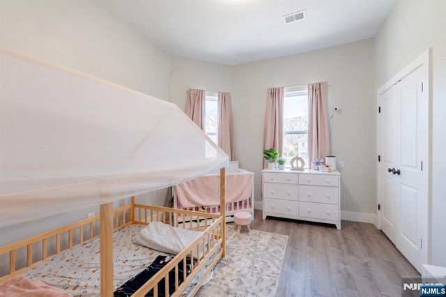 58 Park Avenue, East Orange, NJ 07017
