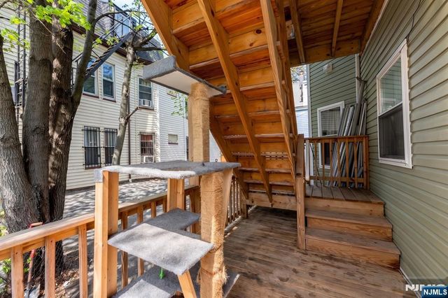 58 Park Avenue, East Orange, NJ 07017