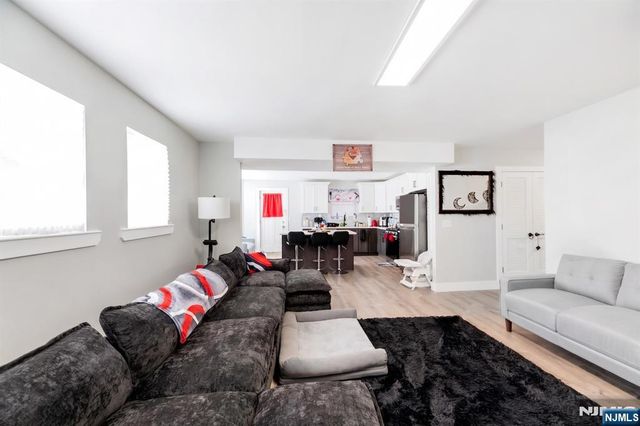 58 Park Avenue, East Orange, NJ 07017