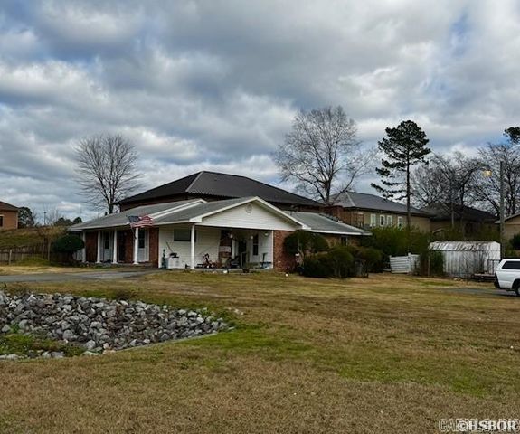 307 & 311 Carpenter Dam Road, Hot Springs, AR 71901