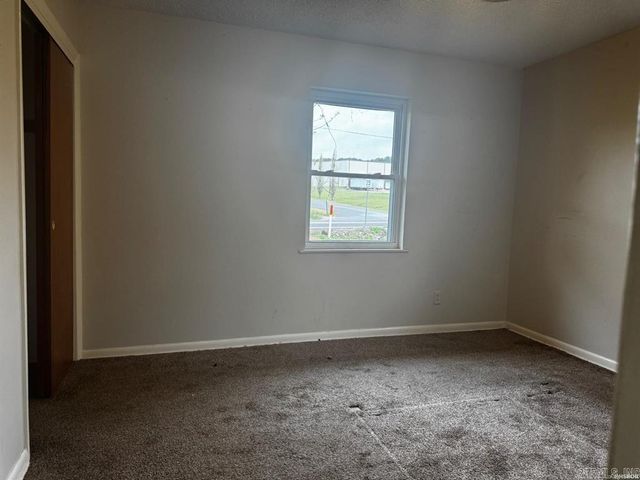 307 & 311 Carpenter Dam Road, Hot Springs, AR 71901