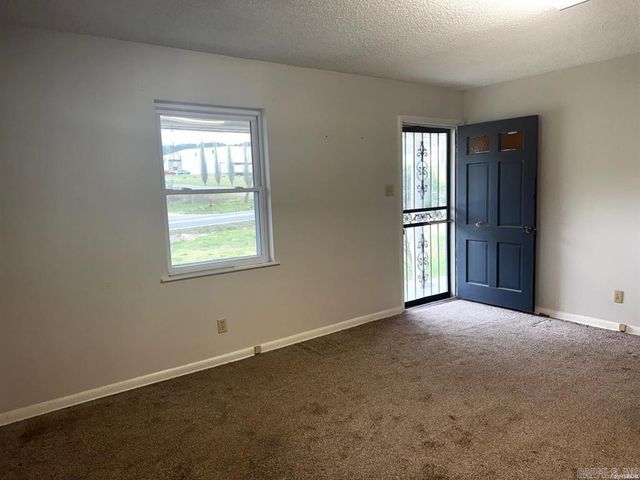 307 & 311 Carpenter Dam Road, Hot Springs, AR 71901