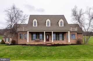 164 HEISTER VALLEY RD, Mount Pleasant Mills, PA 17853