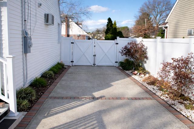 1696 Francis Drive, East Meadow, NY 11554