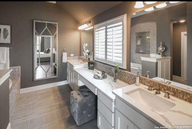 1362 Oaklawn Dr, New Braunfels, TX 78132