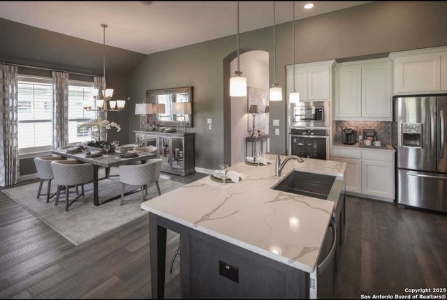 1362 Oaklawn Dr, New Braunfels, TX 78132