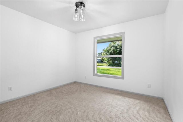 810 Bradley Street, Fort Pierce, FL 34982