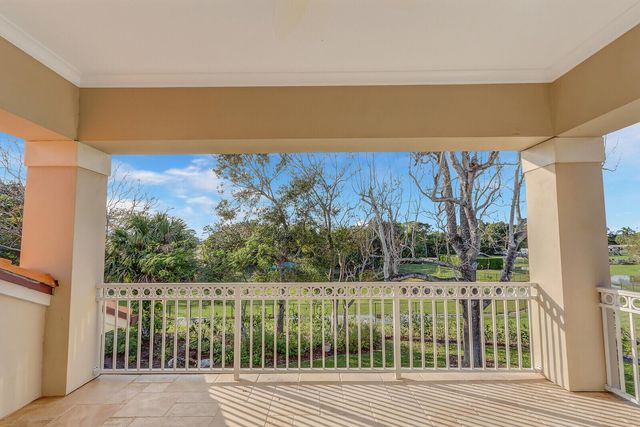 3572 SE Court Drive, Stuart, FL 34997