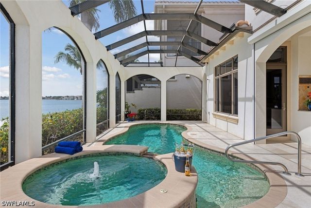 11777 Via Savona CT, Miromar Lakes, FL 33913