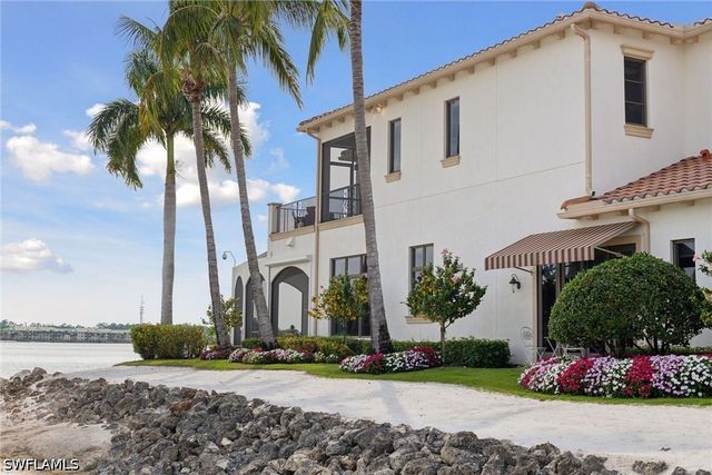11777 Via Savona CT, Miromar Lakes, FL 33913
