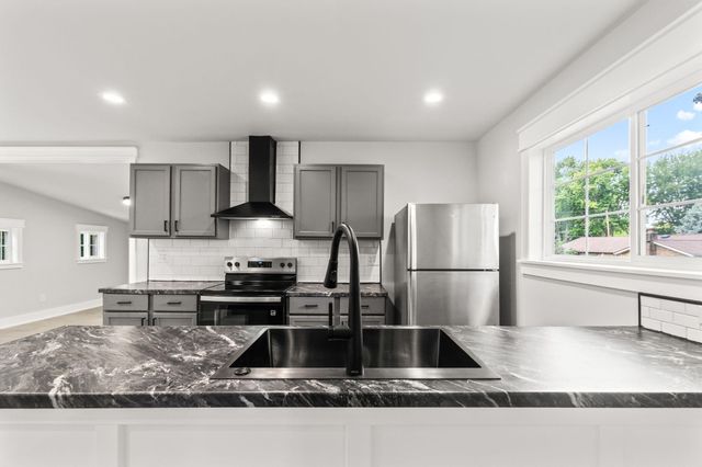 2770 Rosewood Drive 2770 Rosewood Drive, Troy, OH 45373