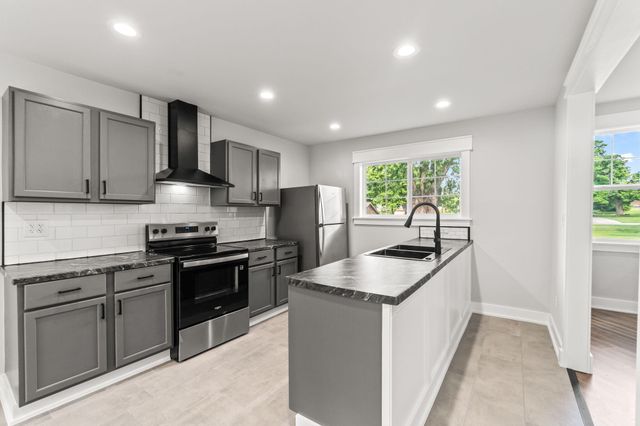 2770 Rosewood Drive 2770 Rosewood Drive, Troy, OH 45373