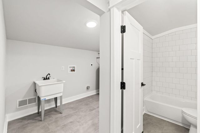 2770 Rosewood Drive 2770 Rosewood Drive, Troy, OH 45373