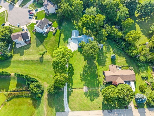2770 Rosewood Drive 2770 Rosewood Drive, Troy, OH 45373