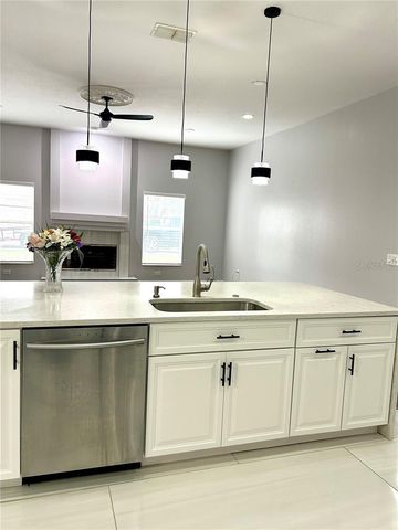 12221 ANNE KENIA DRIVE, Thonotosassa, FL 33592
