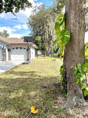 12221 ANNE KENIA DRIVE, Thonotosassa, FL 33592