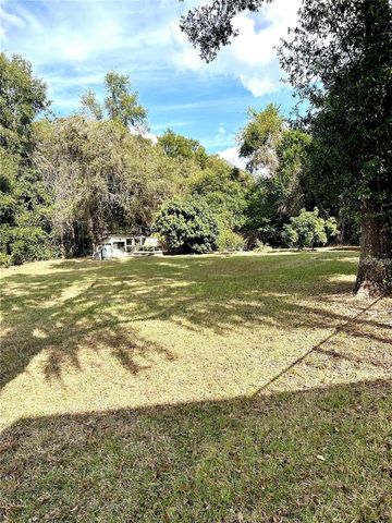 12221 ANNE KENIA DRIVE, Thonotosassa, FL 33592