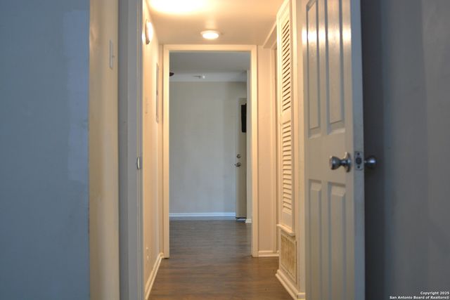 390 Harcourt, San Antonio, TX 78223