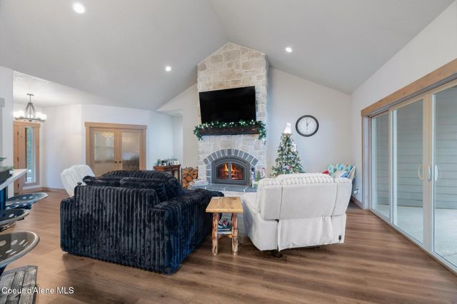 1829 W Smoke Tree Ave, Athol, ID 83801