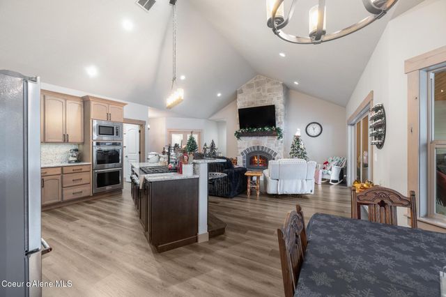 1829 W Smoke Tree Ave, Athol, ID 83801