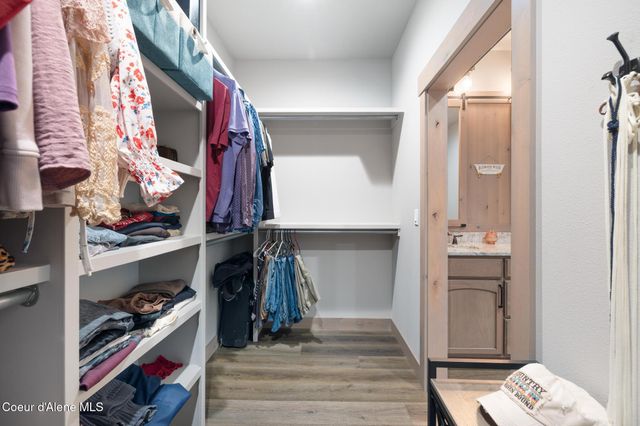 1829 W Smoke Tree Ave, Athol, ID 83801