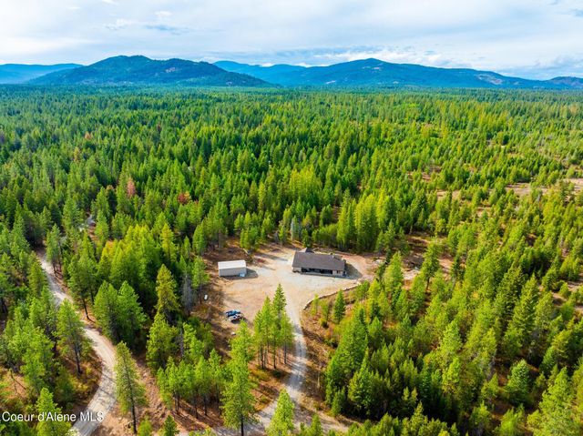 1829 W Smoke Tree Ave, Athol, ID 83801