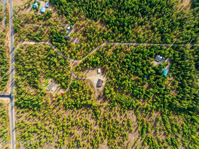 1829 W Smoke Tree Ave, Athol, ID 83801