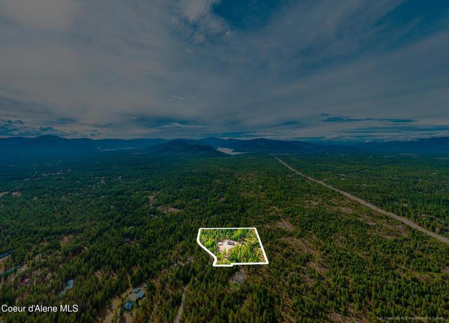 1829 W Smoke Tree Ave, Athol, ID 83801