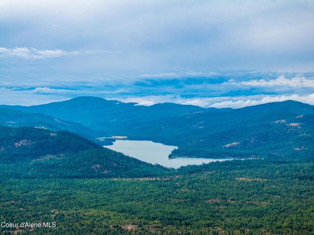 1829 W Smoke Tree Ave, Athol, ID 83801