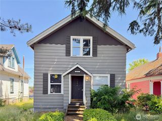 2515 Oakes Ave, Everett, WA 98201