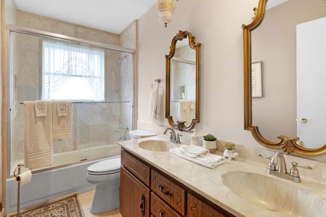 6500 NE 21ST Drive, Fort Lauderdale, FL 33308