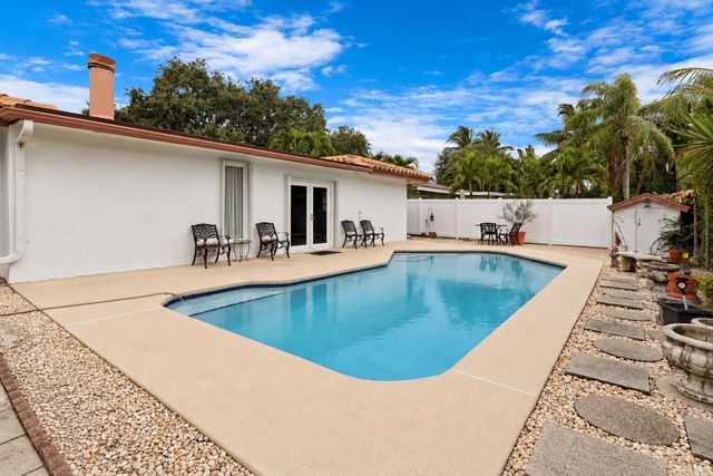 6500 NE 21ST Drive, Fort Lauderdale, FL 33308