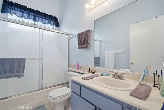 9332 Van Nuys 69, Panorama City, CA 91402