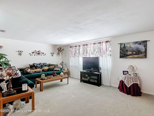 11114 White Oak Lane, Port Richey, FL 34668